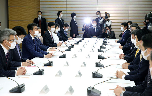 日本政府宣布將逐步放寬入境限制政策！ 